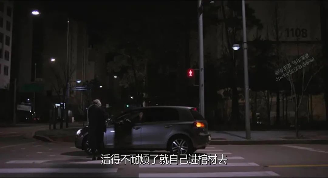 韩影真敢拍！这部《老妇人》，拍出了老人遭性侵后，世人的冷漠