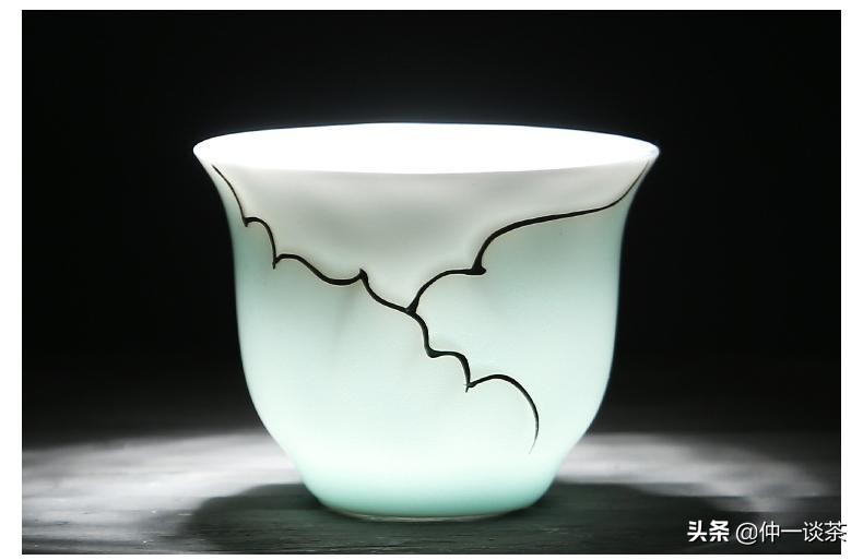 茶具一般挑选什么颜色,茶具选择图案有没有讲求