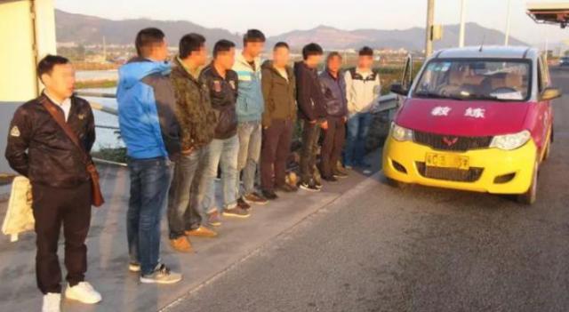 科二迟到弃考,科二考试中途挂科怎么办