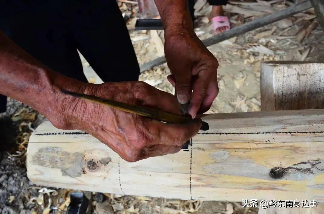 鏉ㄦ槍涔夎嫍瀹跺悐鑴氭ゼ,鑻楀鍚婅剼妤兼潹鏄屼箟