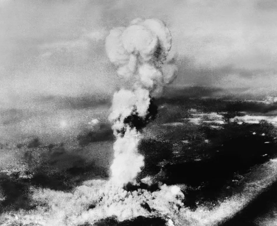 广岛长崎的原子弹半衰期,1945年广岛原子弹爆炸全过程