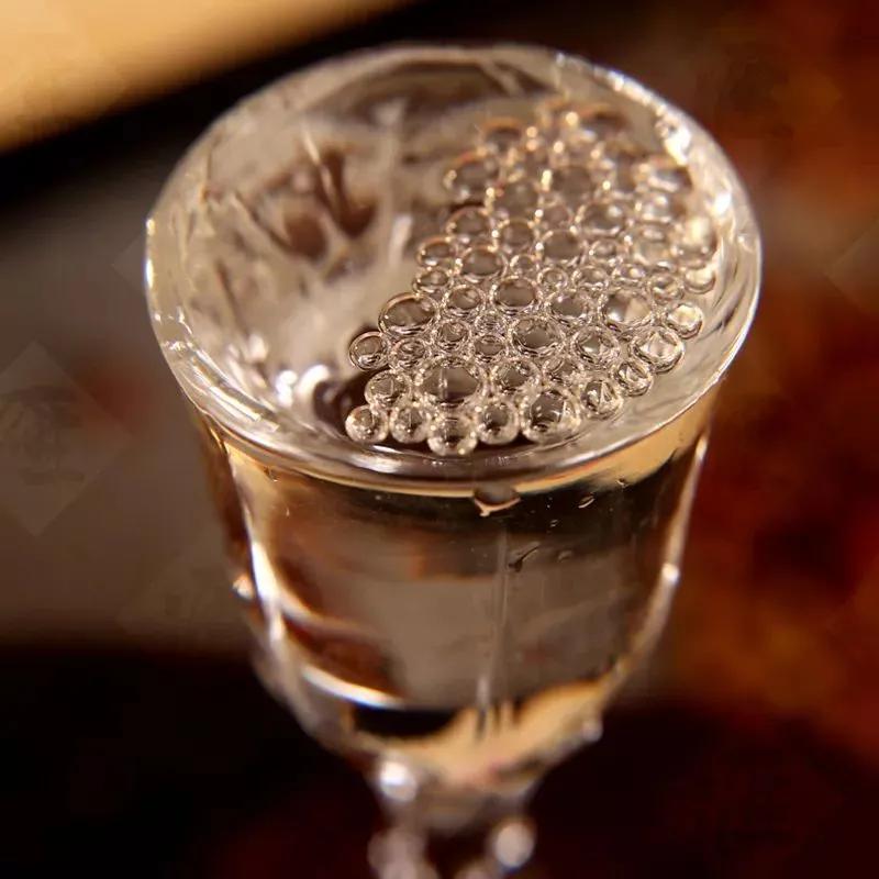 高度白酒怎么调才更好喝,白酒每天喝多少量才是对身体好