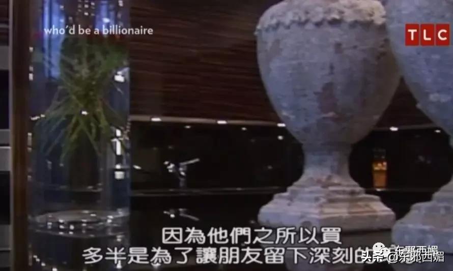 记不住她变化莫测的脸有什么关系？三层楼超豪华别墅过目难忘