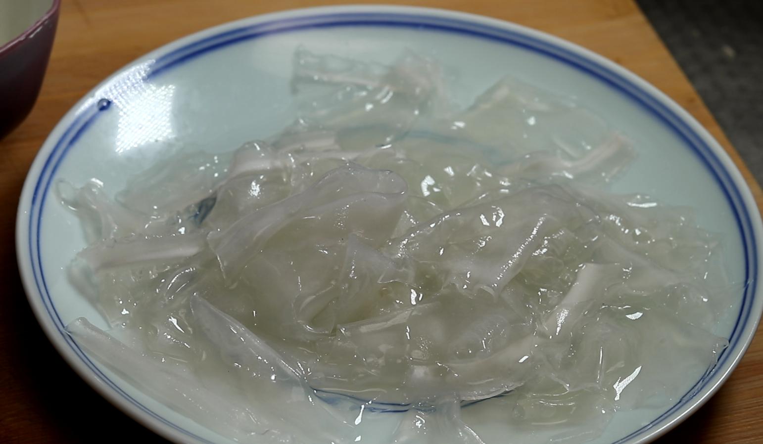 入秋后就馋这菜，打5个鸡蛋一焖，营养美味又解馋，一周5次吃不够