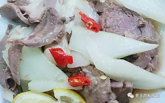 白菜炒羊肉片好吃又嫩,羊肉片炒辣白菜