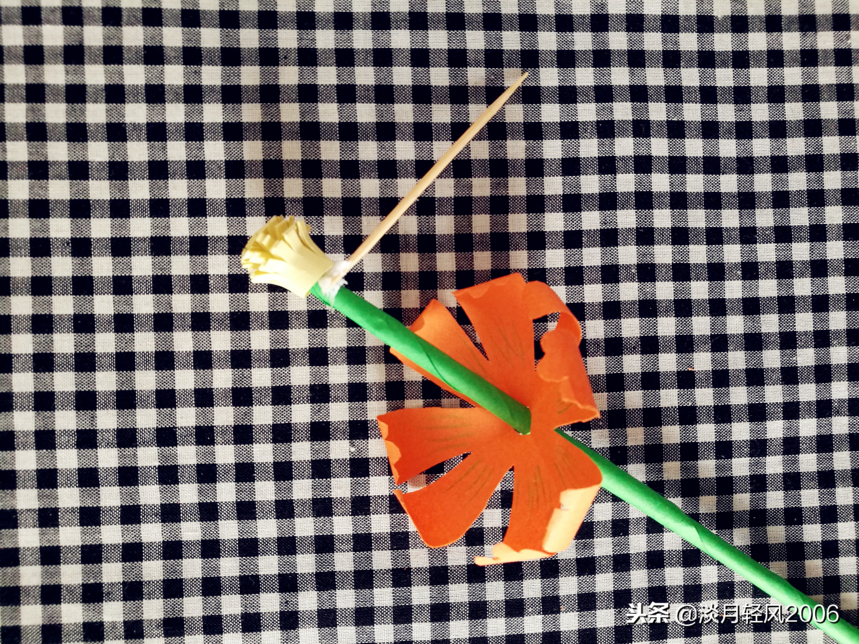 非常小的卡纸一束花手工制作,一枝花一张硬卡纸包装教程