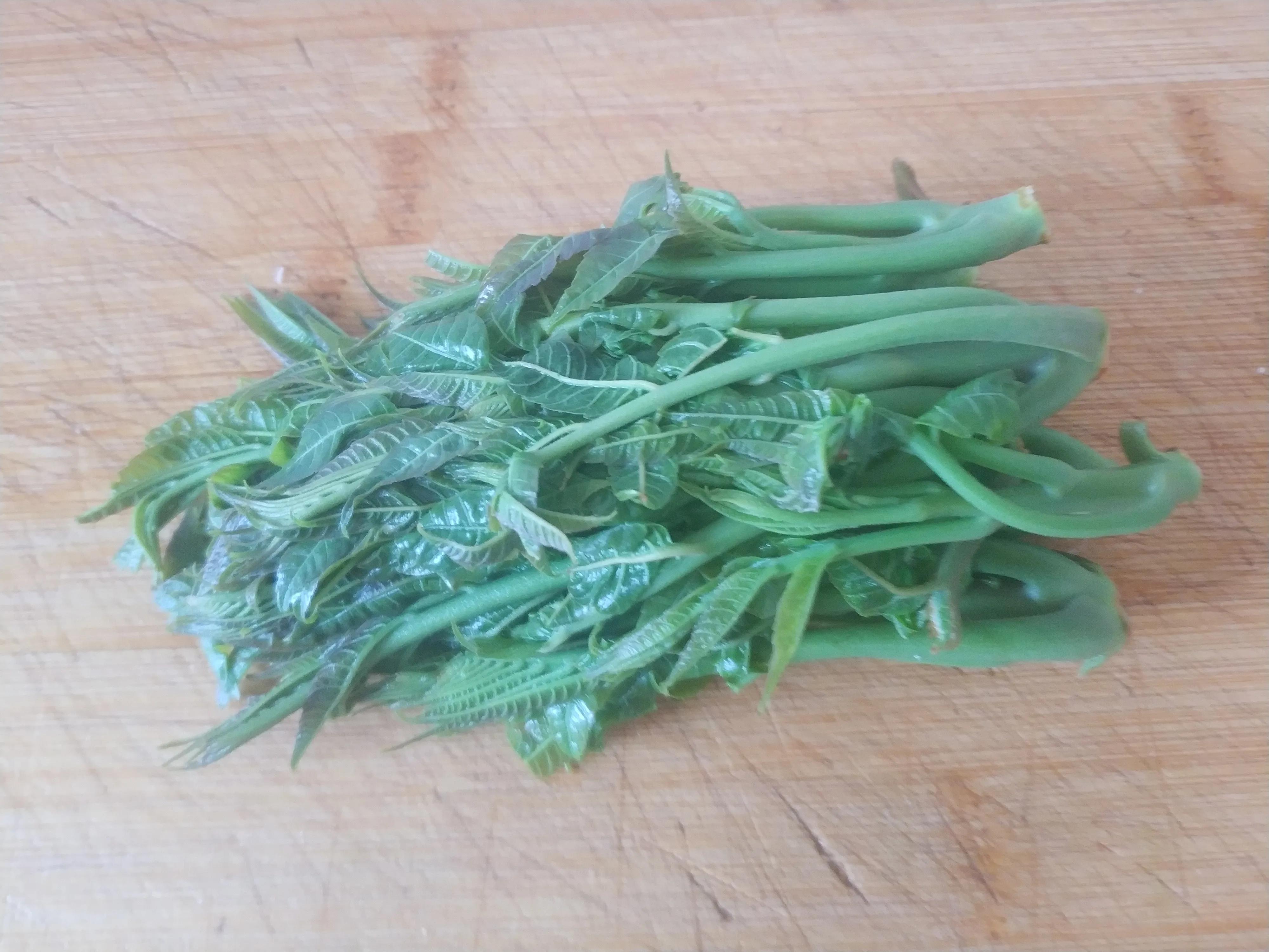 香椿芽拌豆腐需要多少香椿呢,香椿芽拌豆腐几月份最好