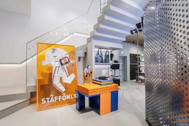 重新定位！当年的“跑鞋之王”披上时尚的战袍