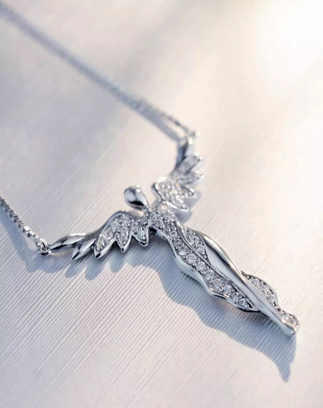 苗银藏银和雪花银有什么区别,足银泰银苗银藏银925银有什么不同