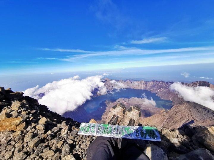 林贾尼火山一日游,印尼火山徒步攻略
