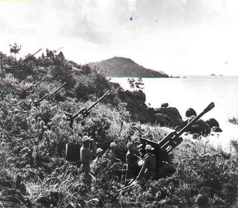 奇袭白虎团被志愿军打败了,奇袭白虎团1953