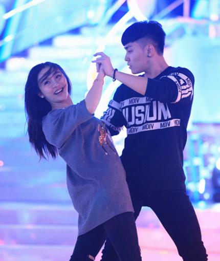 靳东和陈冰合作拍什么剧,靳东李乃文蒋欣陈冰