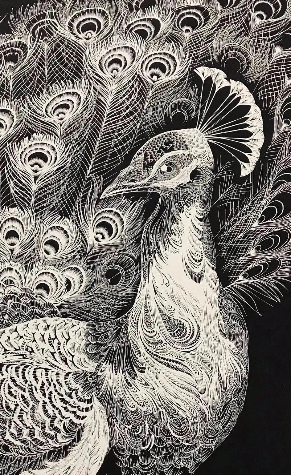 她被称为“刀王”，凭一把破刀，一张破纸，作品征服了全世界