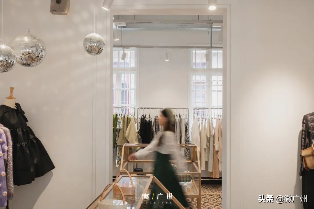 超模刘雯国内,刘雯走过的顶级秀场