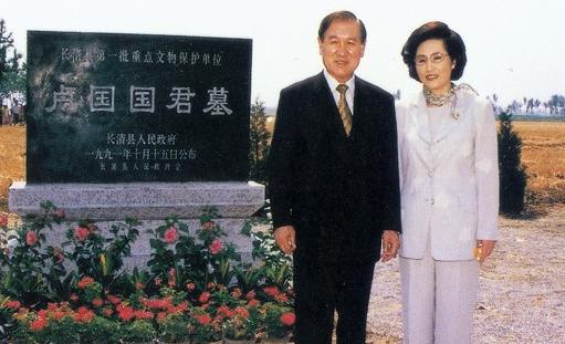 韩国前总统卢泰愚今年多少岁了,韩国总统卢泰愚怎样当上总统的