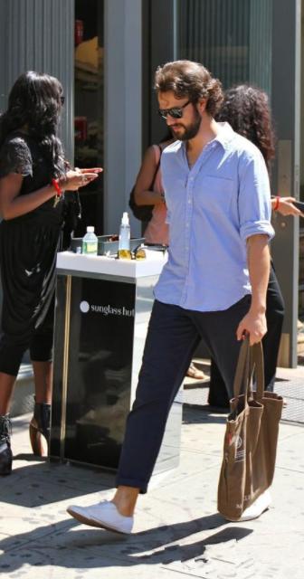 男款黑高帮帆布鞋穿搭,2019回头率高的帆布鞋