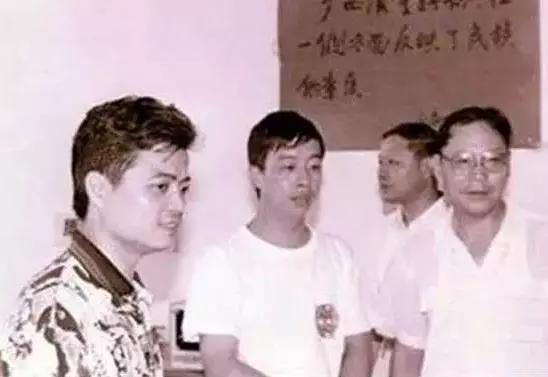 德力西老总胡成中身价,德力西集团胡成中董事长