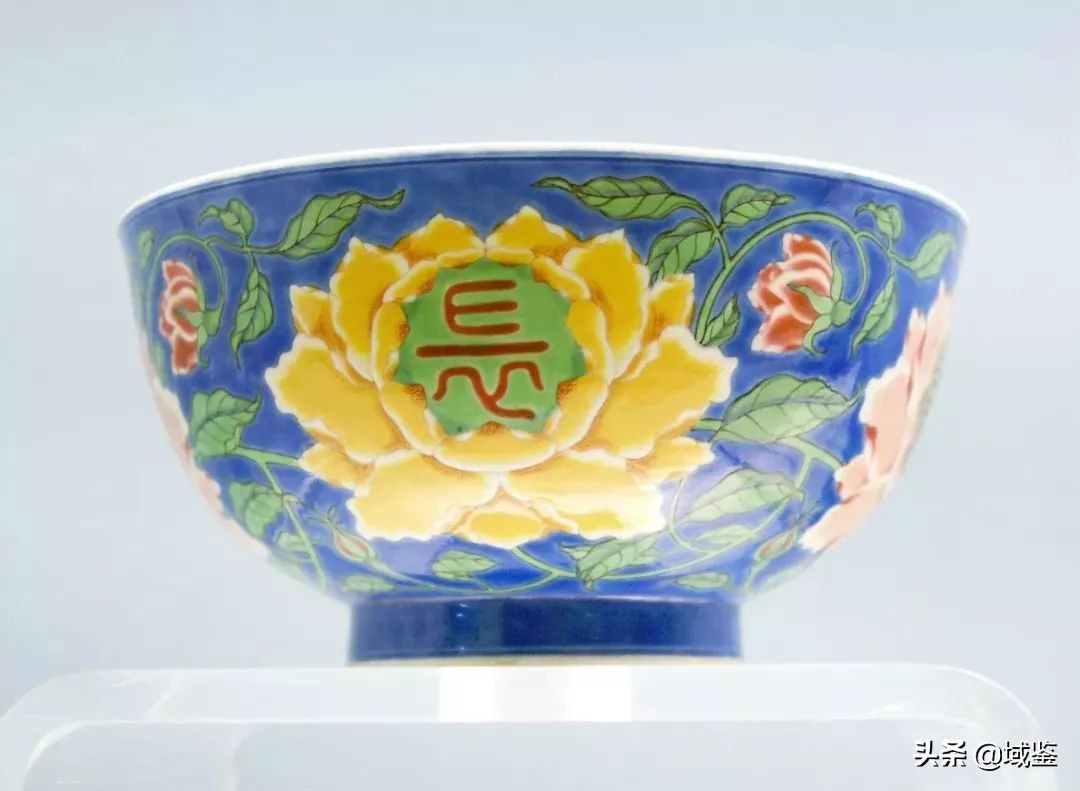 清乾隆时期珐琅彩瓷器图片及价格,乾隆时期珐琅彩瓷器的特征鉴别