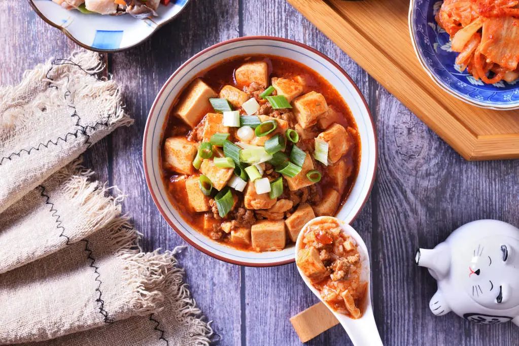 100道中国美食的英语翻译太实用了,国内十大美食干货