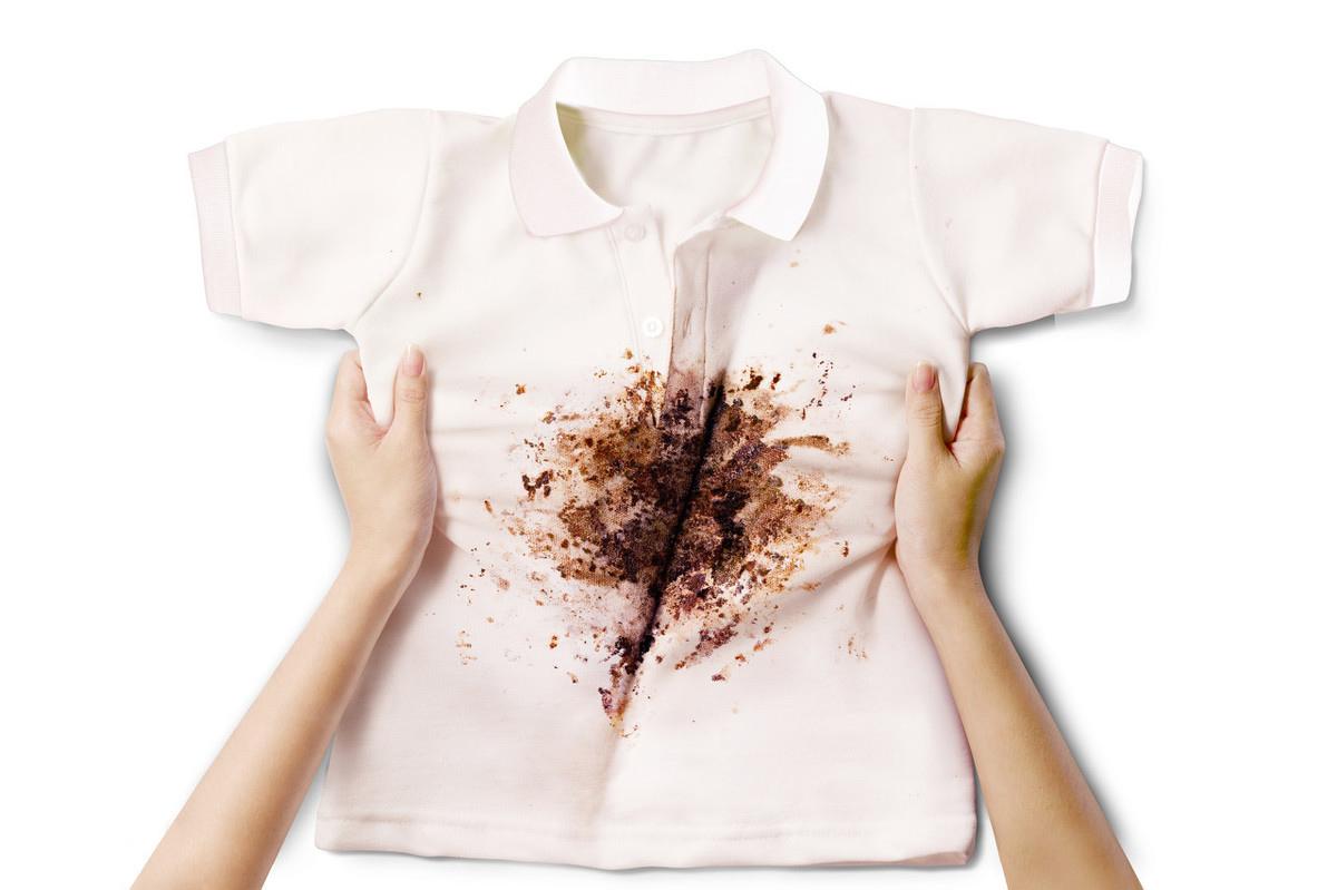 白色衣服怎么清洗不伤衣服,白色衣服怎么清洗才不会变黄
