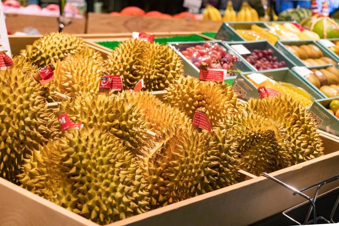 千万不能带女朋友来的店,千万不要带女朋友去超市