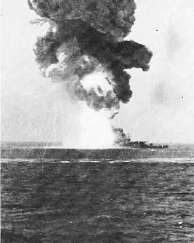 浅谈“罗马号”战列舰，制导*器武**的第一位受害者