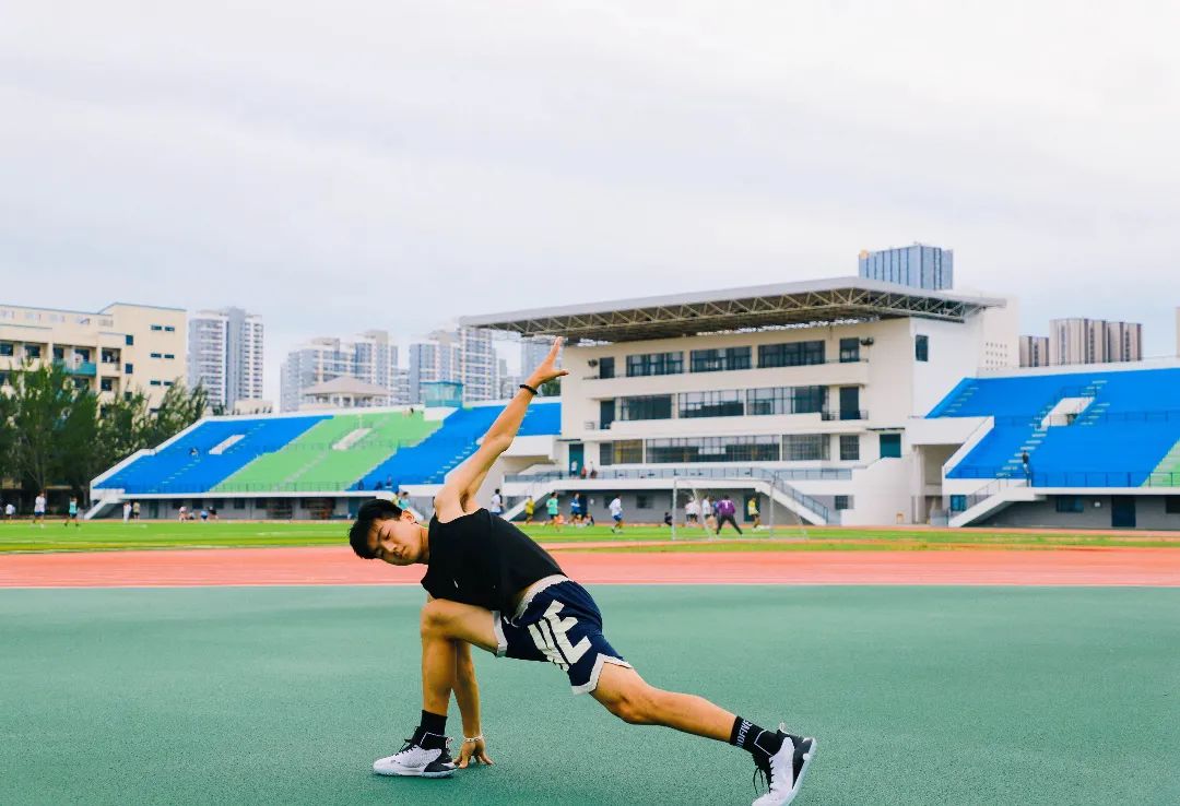 烟台大学新校区参观,烟台大学直播逛校园
